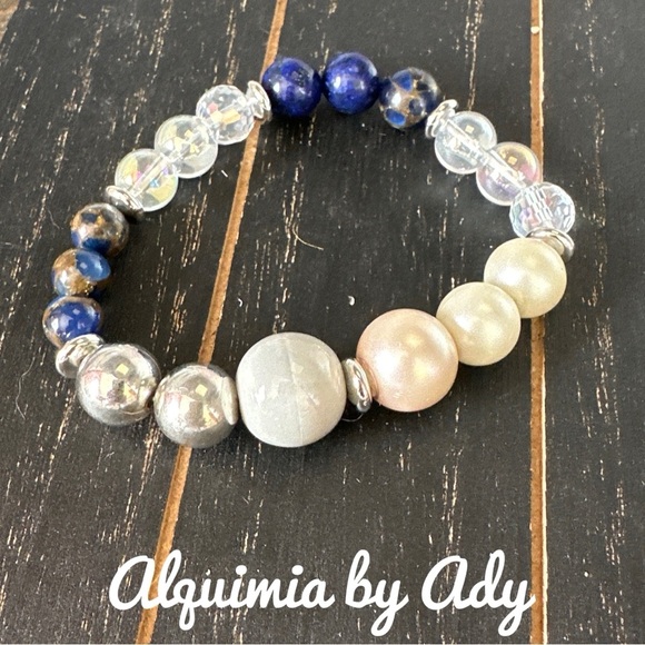 Alquimia Blue and Silver Beaded Bracelet - Picture 3 of 4